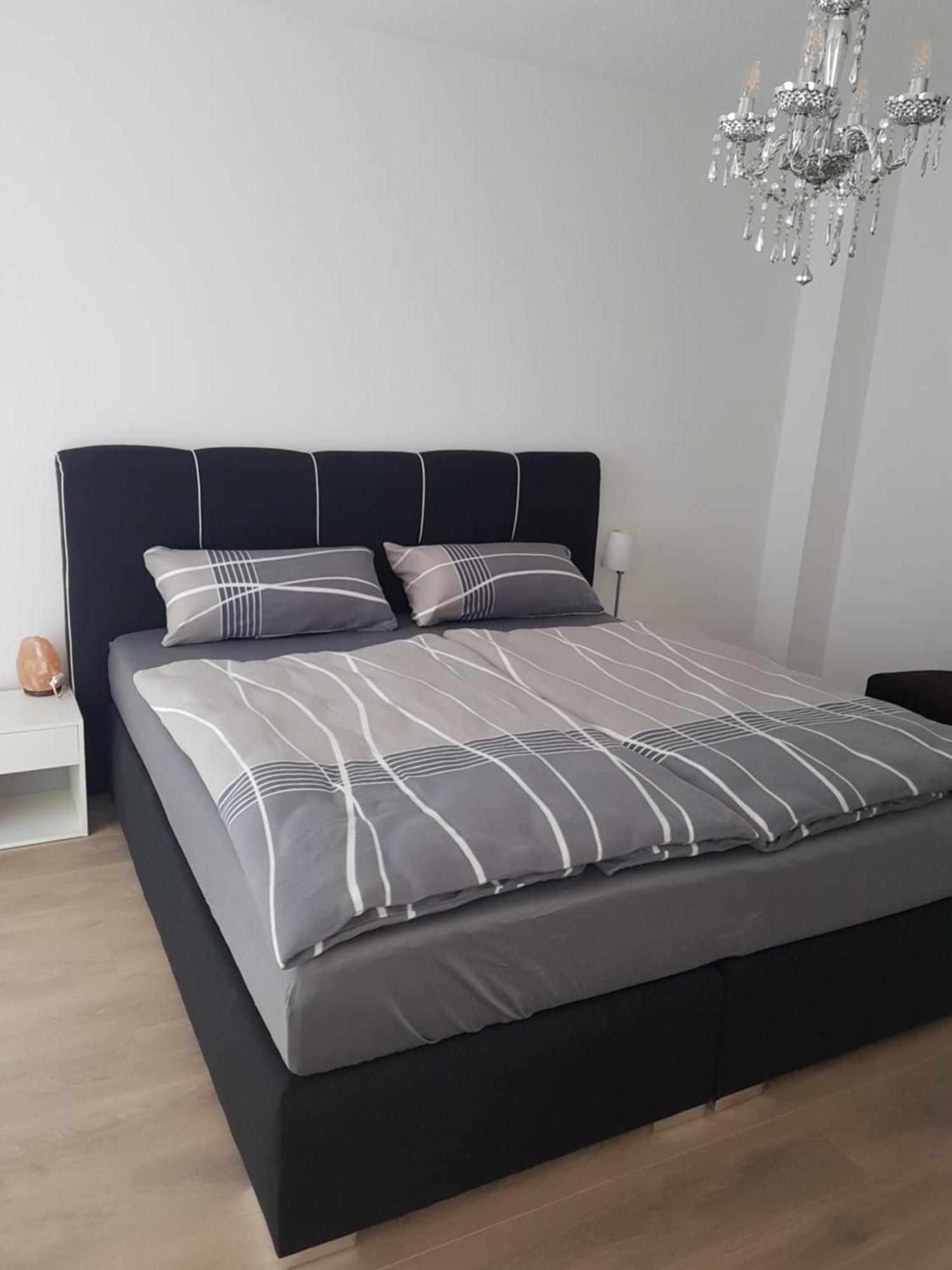 Grosse Ferienwohnung In Augsburg Mit Balkon Zewnętrze zdjęcie